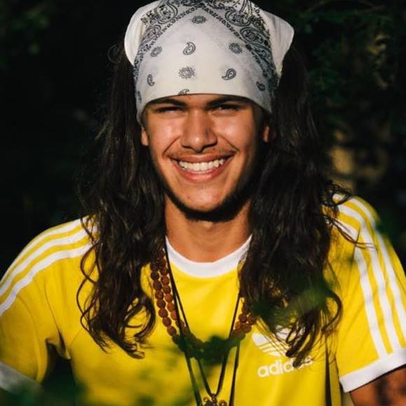 Meet your Posher, Andrew - Picture 1 of 1